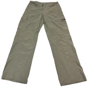 Patagonia Women’s Outdoor Pants Green Size 6 T1